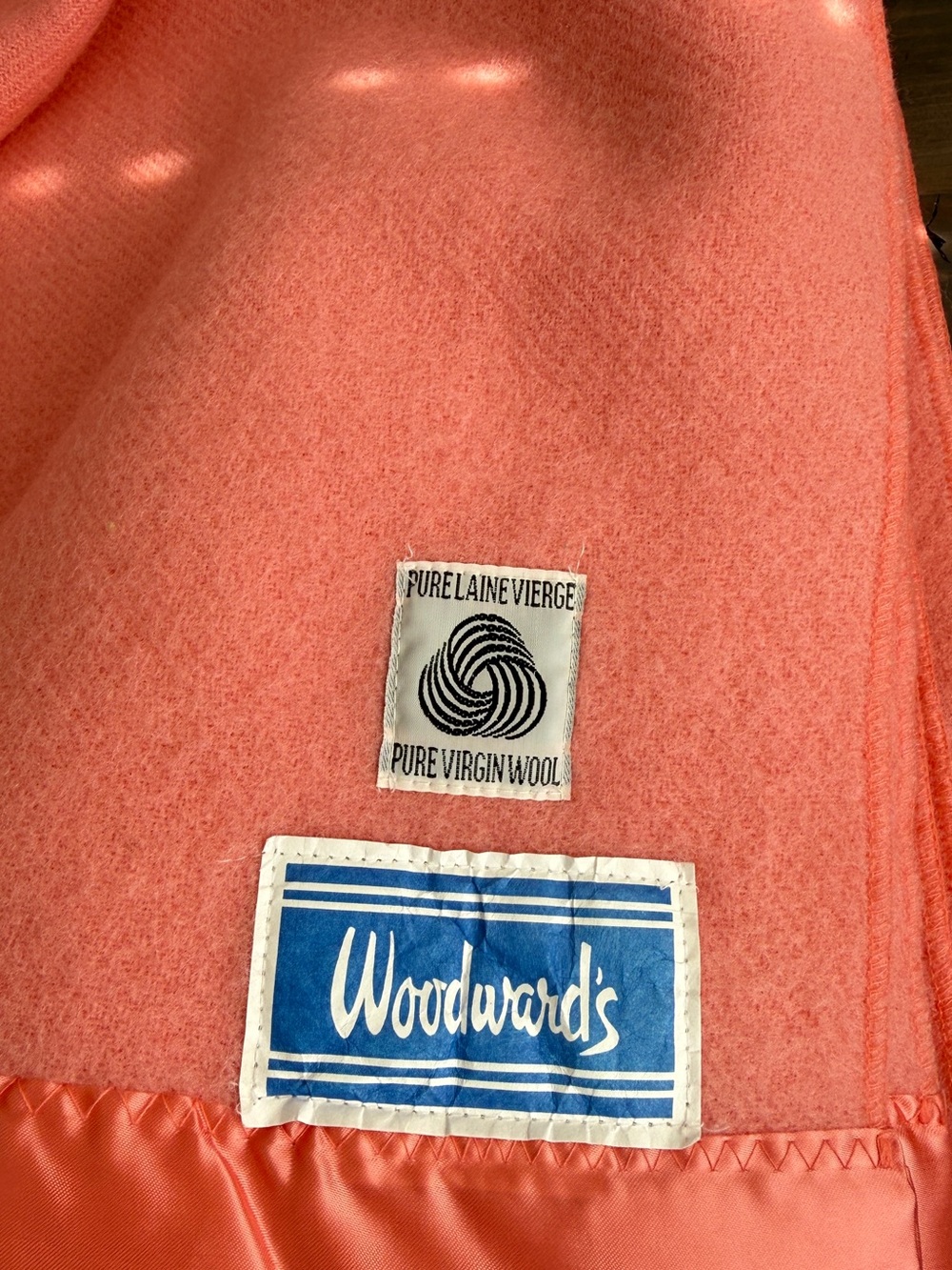 Vintage pink pure virgin wool blanket